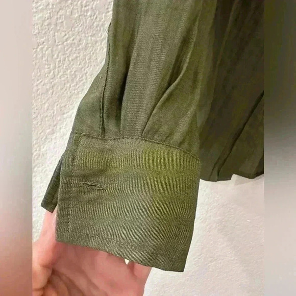 Banana Republic Dillon Olive Button Down Shirt XXS Classic Fit Workwear Chic - Picture 2 of 5